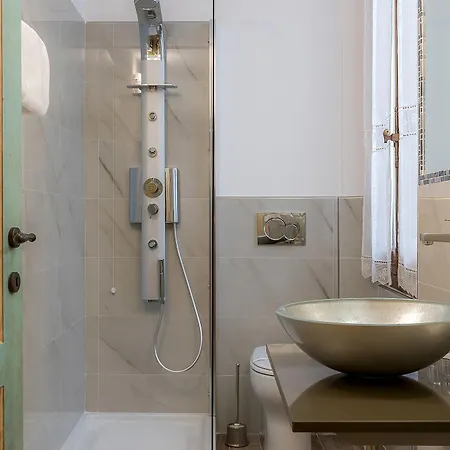 Hotel Residenza Conte Di Cavour&luxury Rooftop 3*