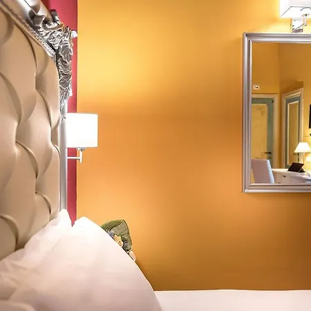 Residenza Conte Di Cavour&luxury Rooftop Hotel 3*