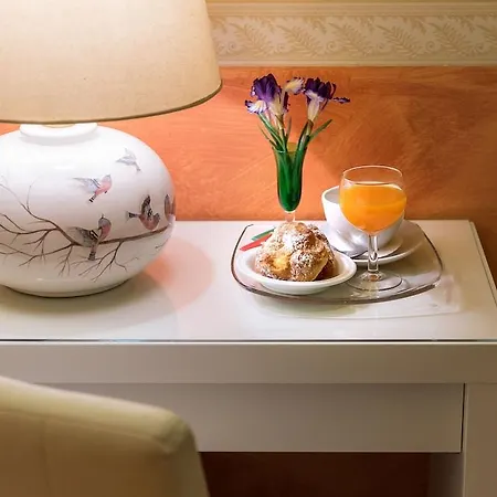 Residenza Conte Di Cavour&luxury Rooftop Hotel