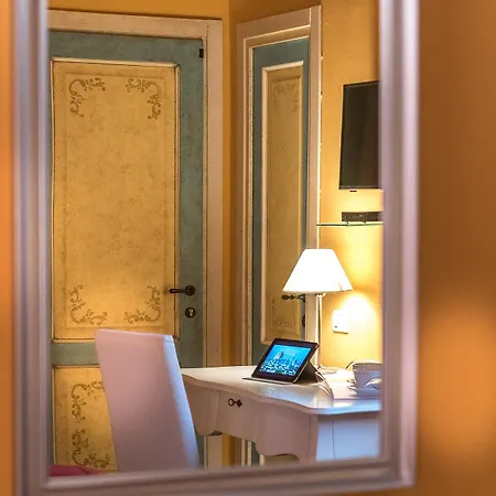 Hotel Residenza Conte Di Cavour&luxury Rooftop